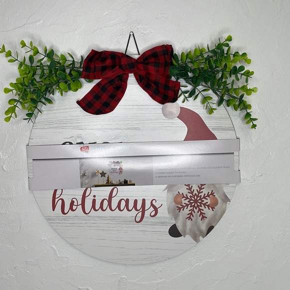 Merry Moments “Gnome For The Holidays” Wooden Circle Sign - Picture 2 of 6